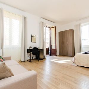 Camera con letto queen size